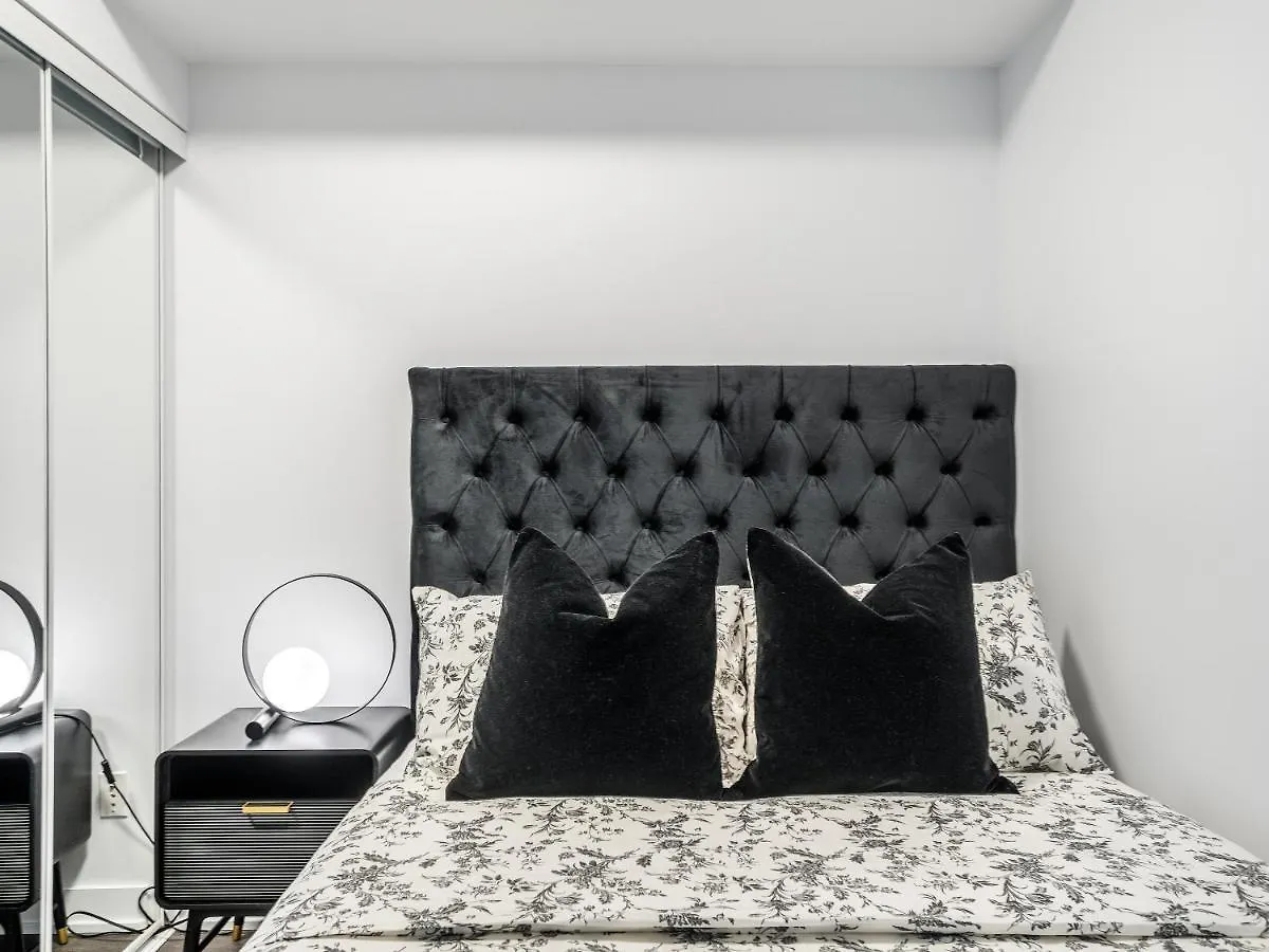 Yorkville Plaza Suites Toronto Hotel